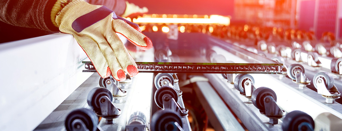 Glass_Industry_money-page_BANNER_1300x500 Glass Tempering: Ensuring Precision with Advanced Temperature Monitoring